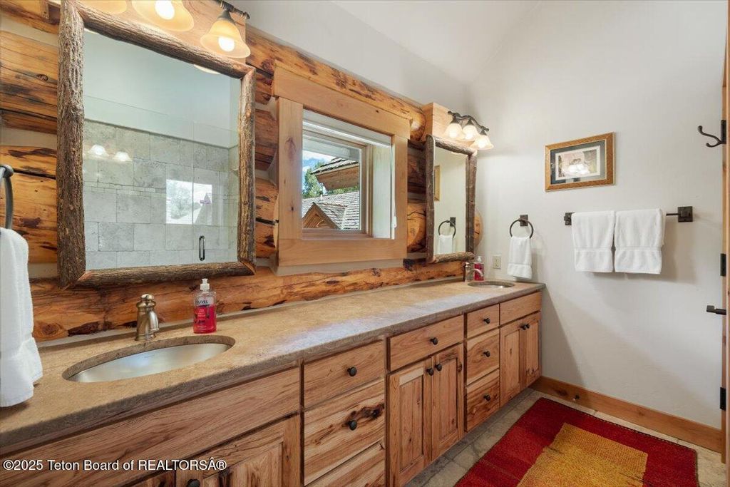 3932 W LINN RANCH Road, Wilson, WY 83014 photo 47