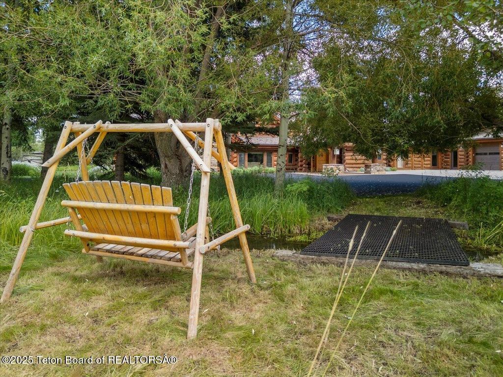 3932 W LINN RANCH Road, Wilson, WY 83014 photo 74