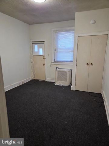 1724 ROSELYN ST, Philadelphia, PA 19141