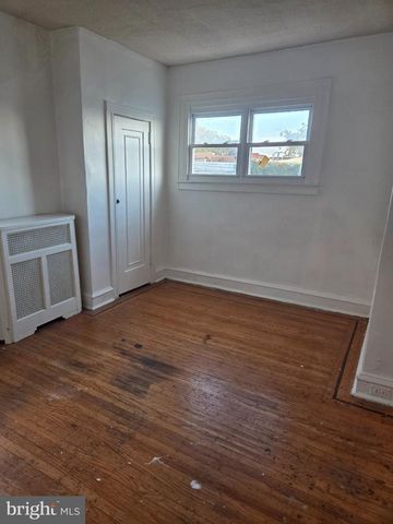1724 ROSELYN ST, Philadelphia, PA 19141