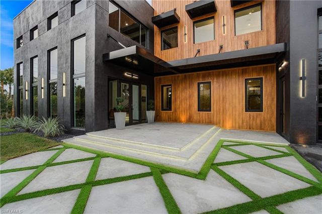 27100 Imperial PKWY, Bonita Springs, FL 34135