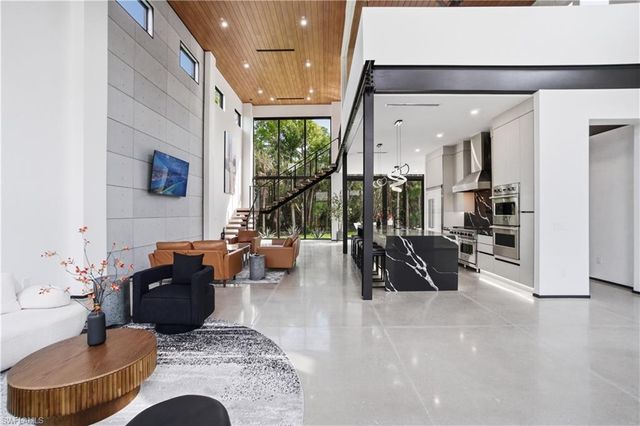 27100 Imperial PKWY, Bonita Springs, FL 34135