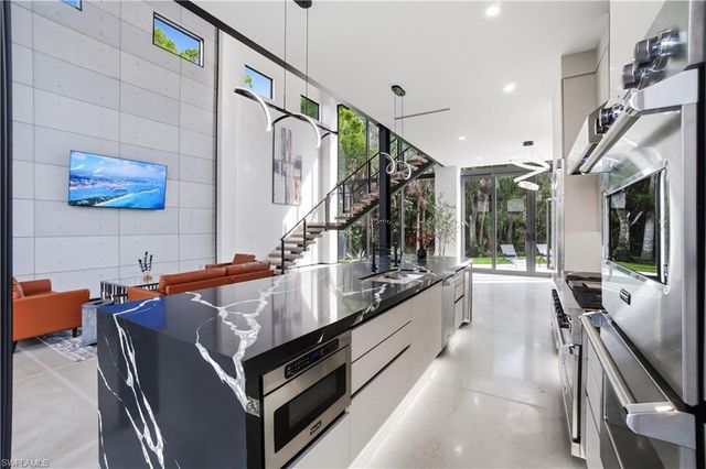 27100 Imperial PKWY, Bonita Springs, FL 34135