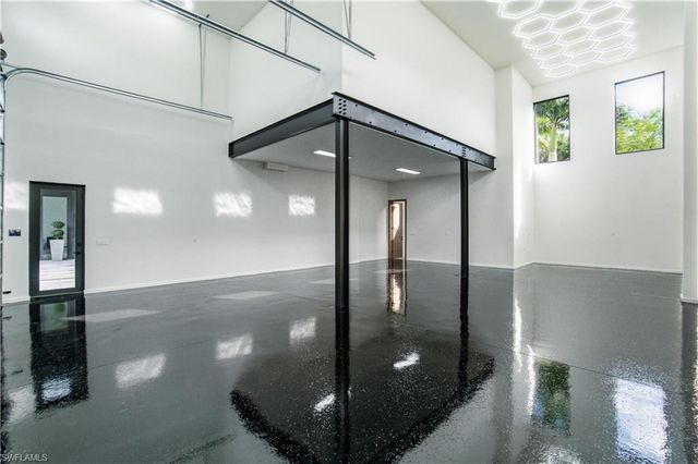 27100 Imperial PKWY, Bonita Springs, FL 34135