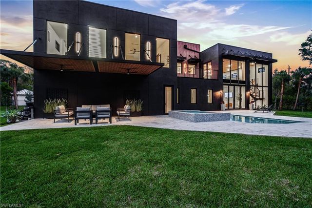 27100 Imperial PKWY, Bonita Springs, FL 34135