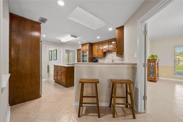 425 Seco Dr, Portland, TX 78374