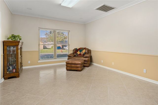 425 Seco Dr, Portland, TX 78374