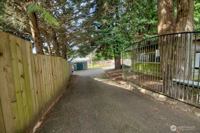 3535 Francis Drive SE, Olympia, WA 98503