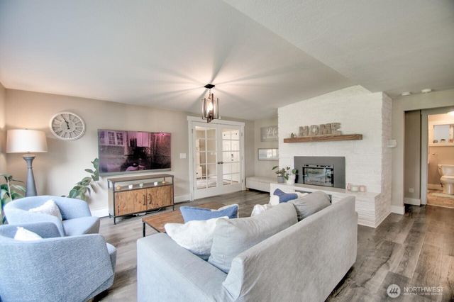 3535 Francis Drive SE, Olympia, WA 98503