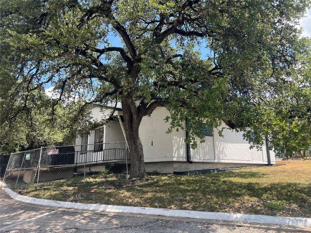 402 West Live Oak ST, Austin, TX 78704