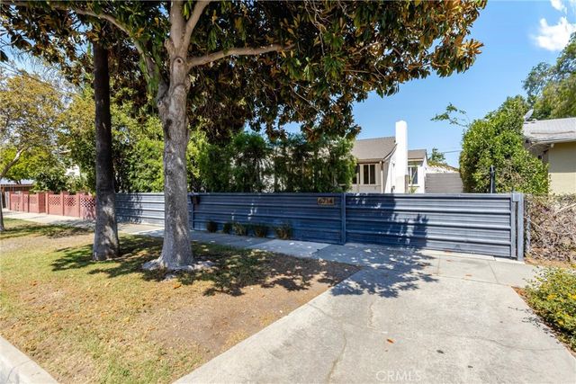 6714 Palm, Riverside, CA 92506