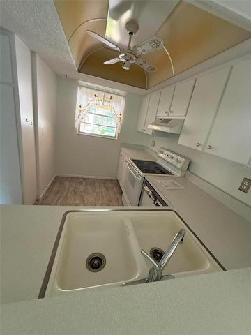 2536 CLUBHOUSE CIRCLE 202, Sarasota, FL 34232