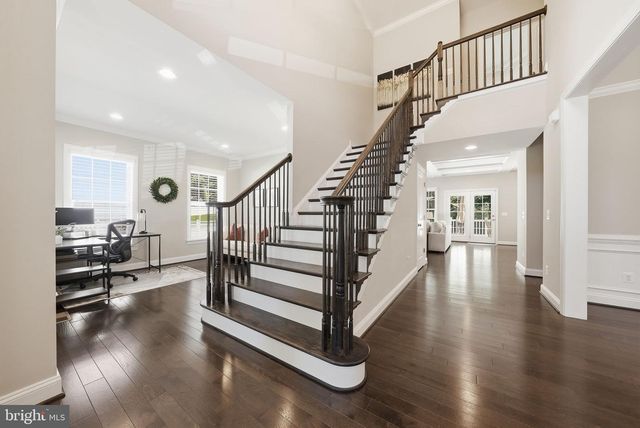 10718 SPRUCE ST, Fairfax, VA 22030