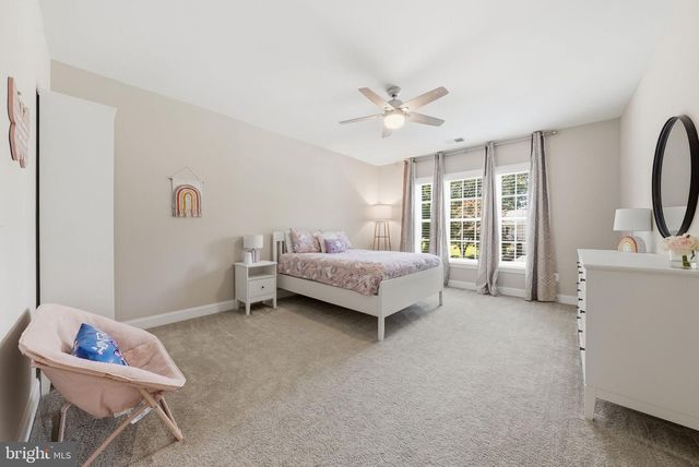 10718 SPRUCE ST, Fairfax, VA 22030