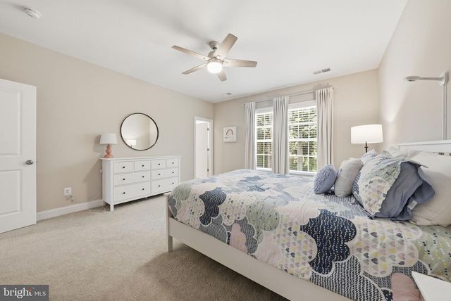 10718 SPRUCE ST, Fairfax, VA 22030