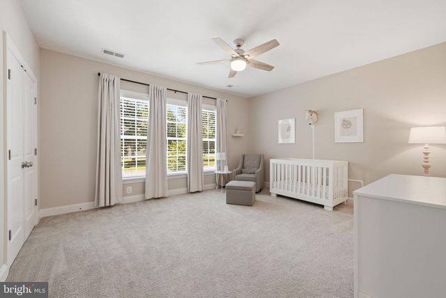 10718 SPRUCE ST, Fairfax, VA 22030