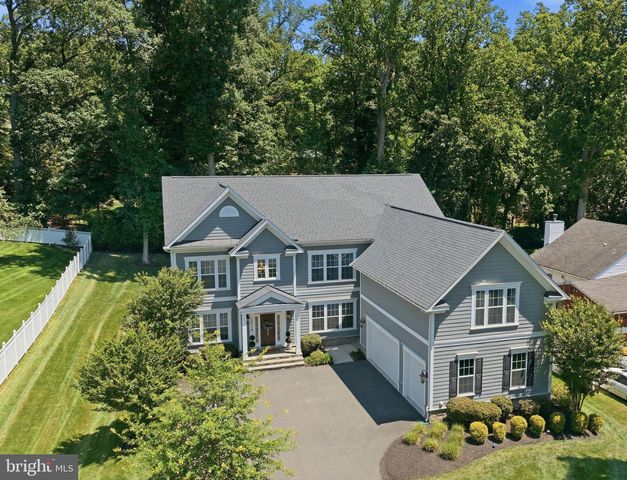10718 SPRUCE ST, Fairfax, VA 22030