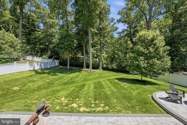 10718 SPRUCE ST, Fairfax, VA 22030
