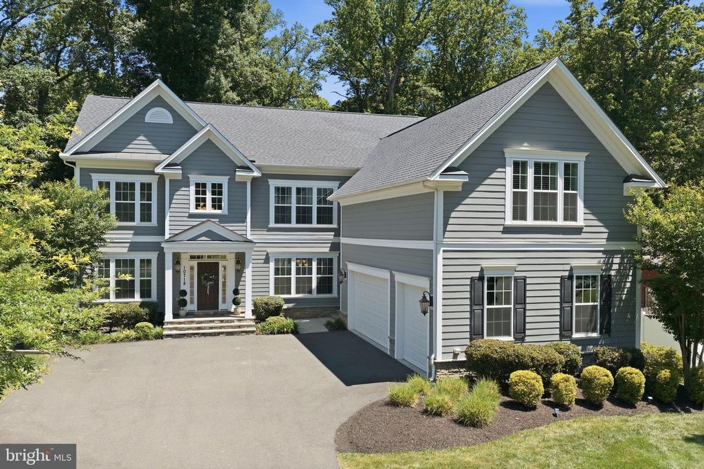 10718 SPRUCE ST, Fairfax, VA 22030