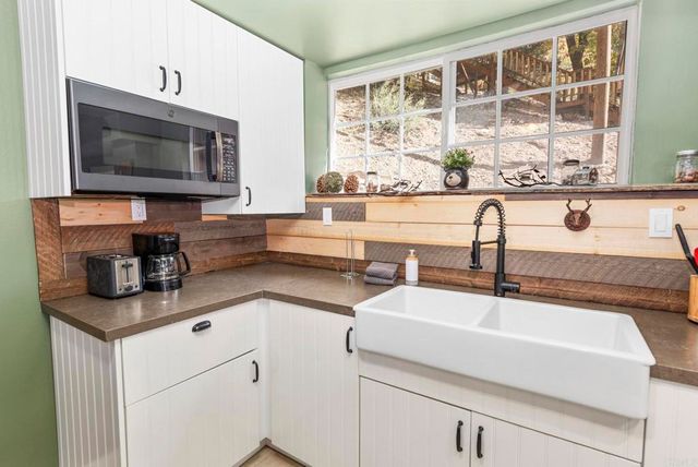 43400 Sheephorn Road, Big Bear Lake, CA 92315