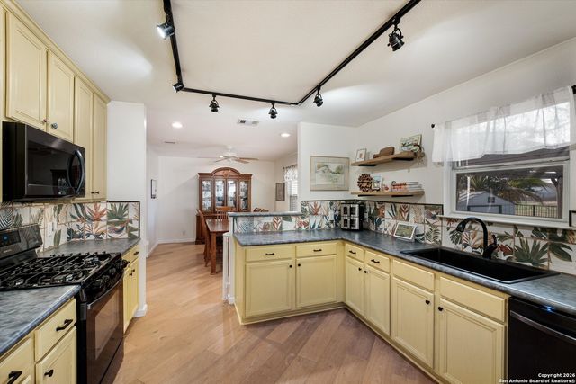 2622 Dove Crossing, New Braunfels, TX 78130