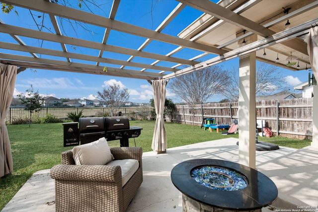 2622 Dove Crossing, New Braunfels, TX 78130