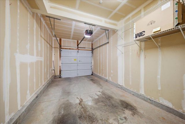 1001 Ferry Cir, Folsom, CA 95630