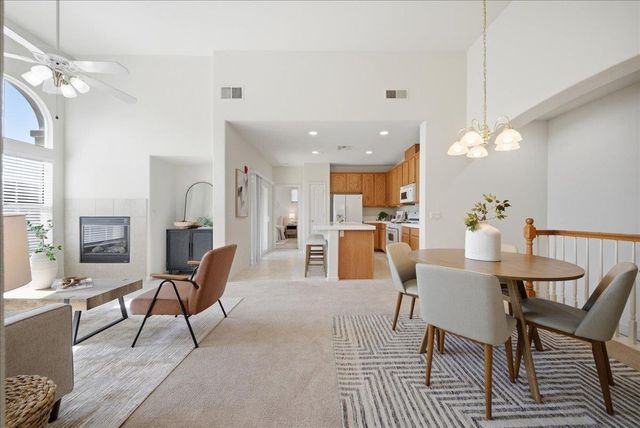 1001 Ferry Cir, Folsom, CA 95630