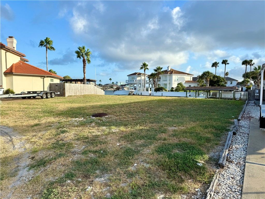 13806 Gunwale Dr, Corpus Christi, TX 78418 — photo 2