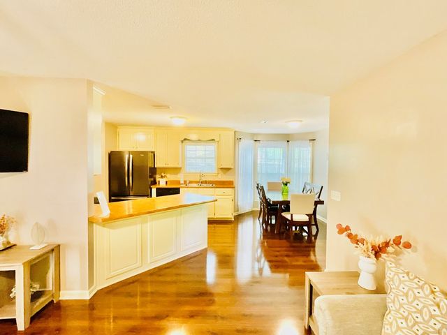 351 N N Park Ave, Dothan, AL 36303