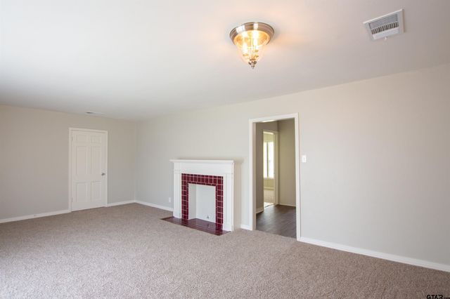 849 Palmer Ave, Tyler, TX 75701
