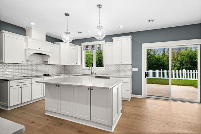 3879 Okerstrom Road, Hermantown, MN 55811