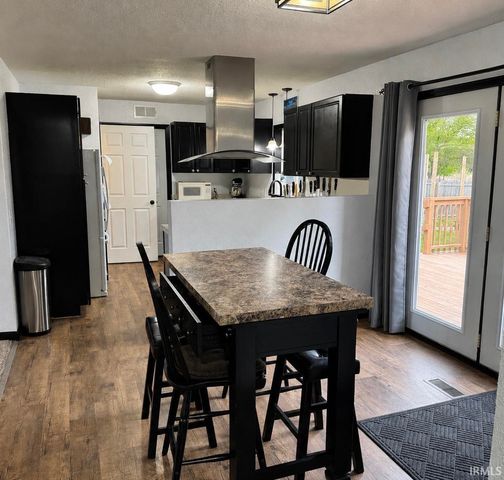 539 E Albion Street, Avilla, IN 46710