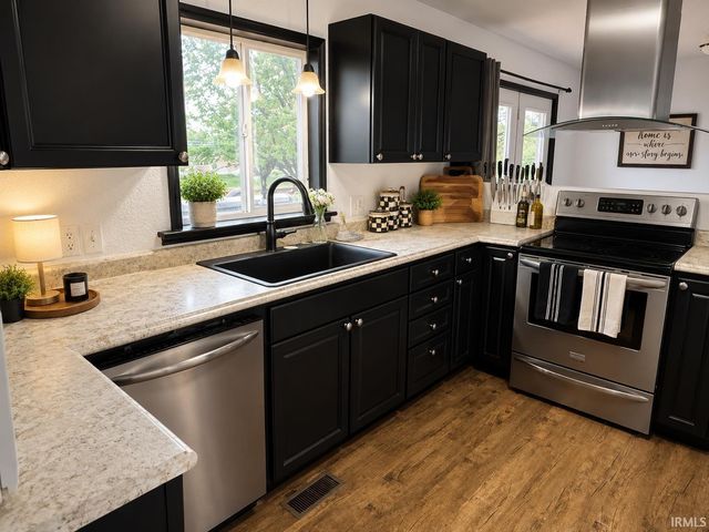 539 E Albion Street, Avilla, IN 46710