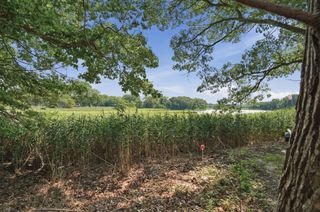 4 Point St, Freetown, MA 02702