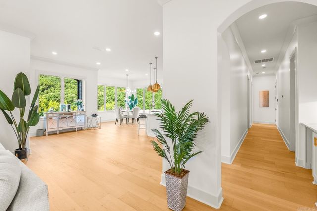 25 Falstone Drive, Little Rock, AR 72223