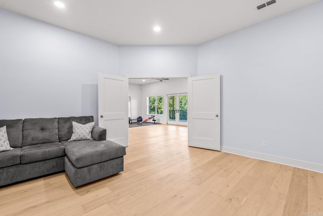 25 Falstone Drive, Little Rock, AR 72223