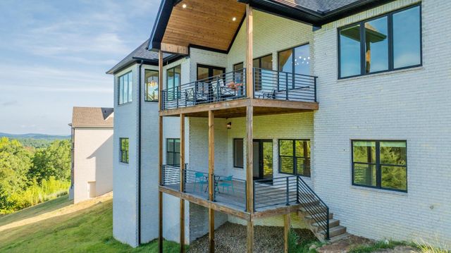 25 Falstone Drive, Little Rock, AR 72223