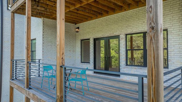 25 Falstone Drive, Little Rock, AR 72223