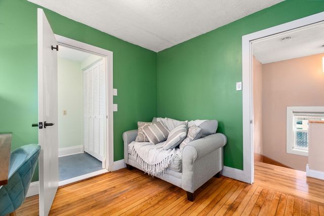 7 Meacham St, Somerville, MA 02145