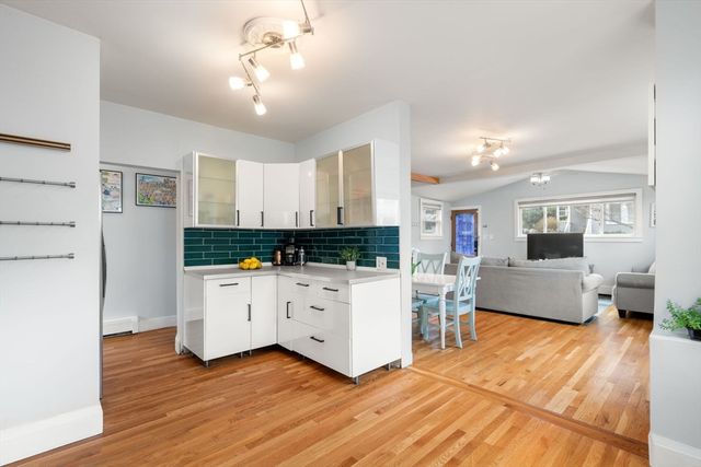 7 Meacham St, Somerville, MA 02145