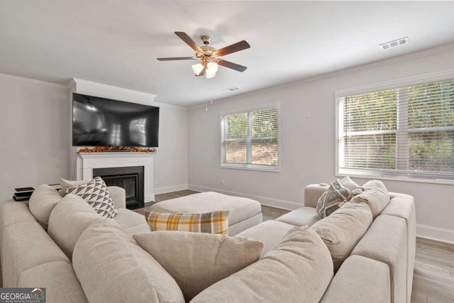 312 Garnet Drive, Acworth, GA 30101