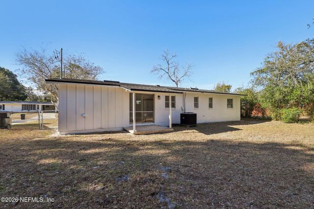 502 VALDERIA Drive, Orange Park, FL 32073