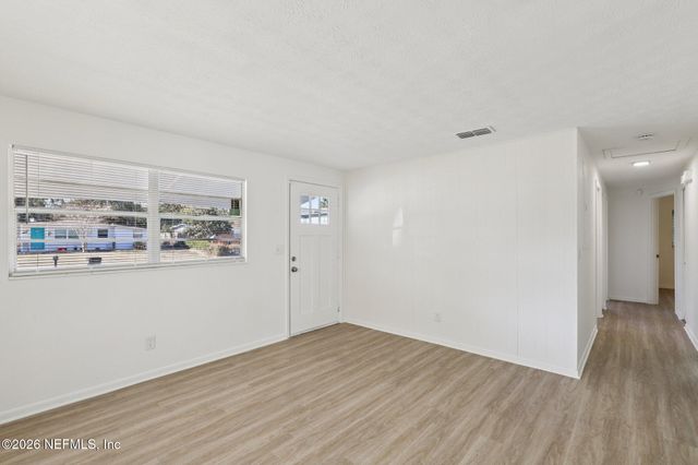 502 VALDERIA Drive, Orange Park, FL 32073