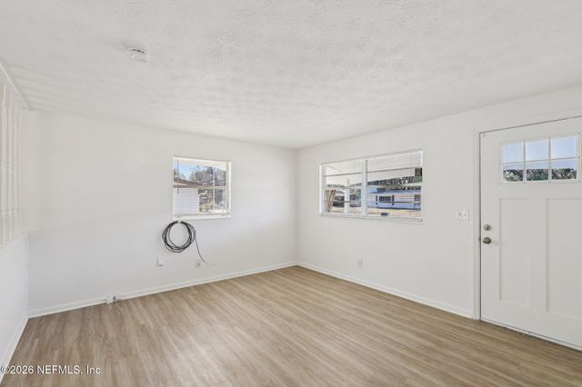 502 VALDERIA Drive, Orange Park, FL 32073