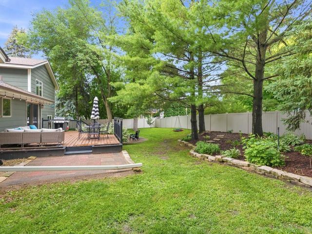 140 Lakeview Terrace Boulevard, Waconia, MN 55387