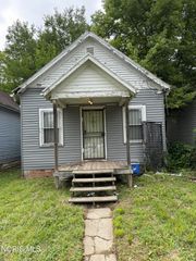 2345 Rosedale Avenue, Toledo, OH 43606