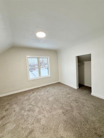 1103 Pleasant View Drive, Des Moines, IA 50315