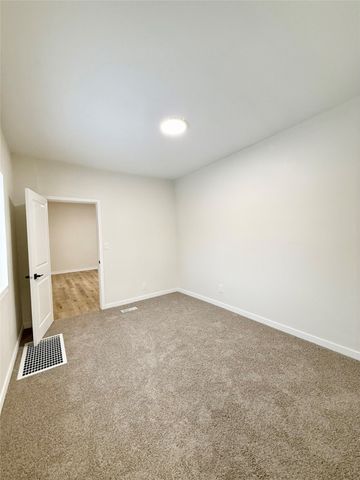 1103 Pleasant View Drive, Des Moines, IA 50315