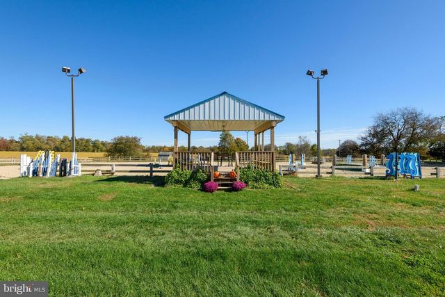 845 WATERWAY RD, Oxford, PA 19363